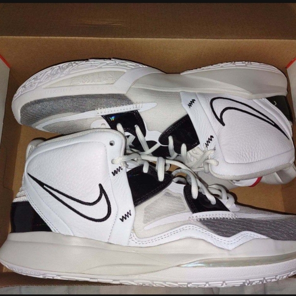 Kyrie Infinity - Picture 2 of 6